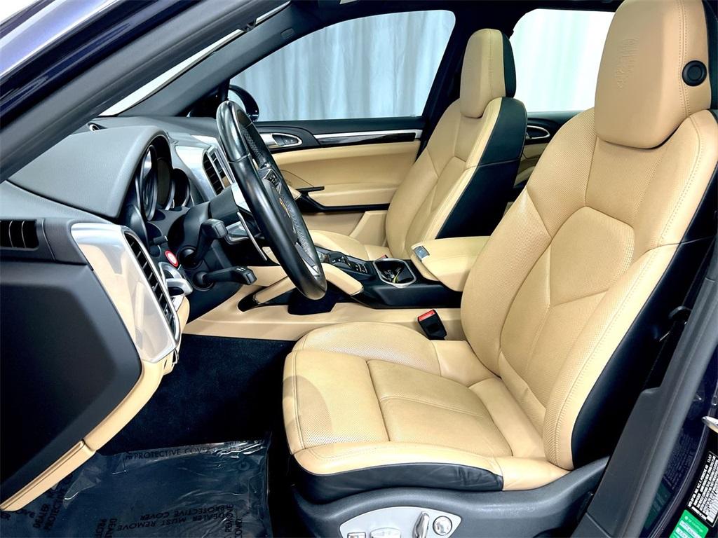 Used 2018 Porsche Cayenne S for sale $47,999 at Gravity Autos Marietta in Marietta GA 30060 15