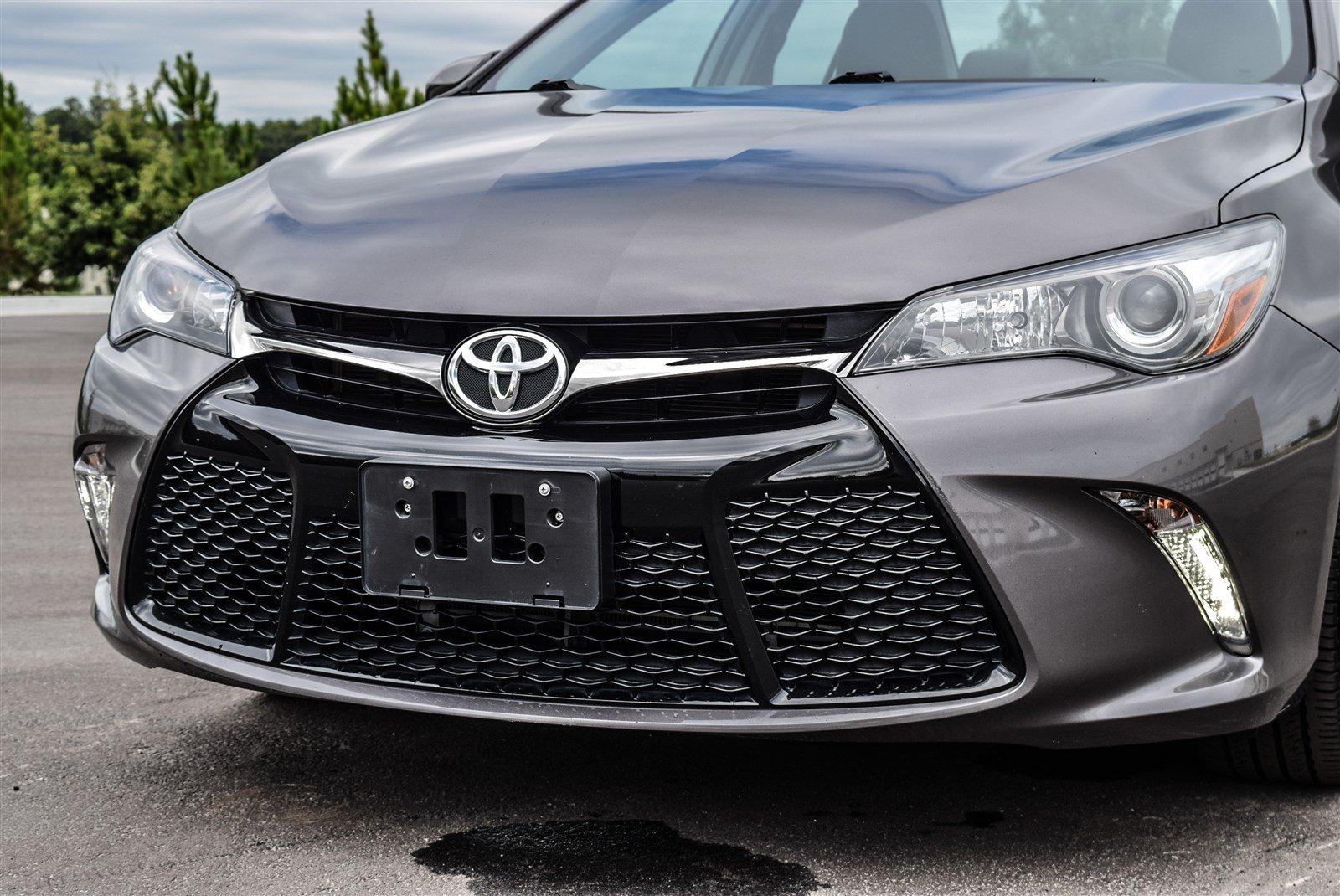 Used 2015 Toyota Camry XSE for sale Sold at Gravity Autos Marietta in Marietta GA 30060 7