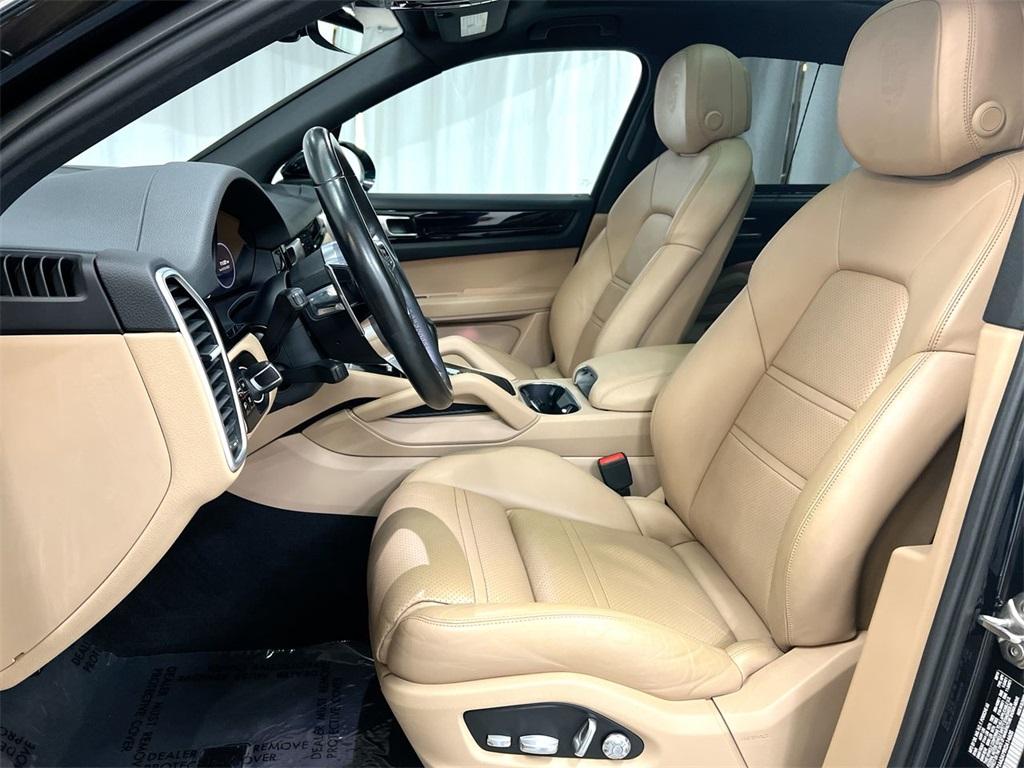 Used 2019 Porsche Cayenne Base for sale $61,998 at Gravity Autos Marietta in Marietta GA 30060 15