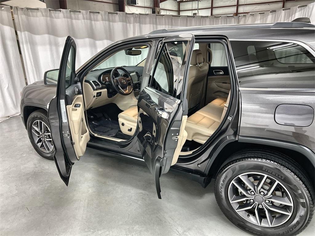 Used 2019 Jeep Grand Cherokee Limited for sale Sold at Gravity Autos Marietta in Marietta GA 30060 12