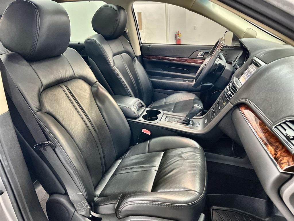 Used 2019 Lincoln MKT Standard for sale $30,498 at Gravity Autos Marietta in Marietta GA 30060 17