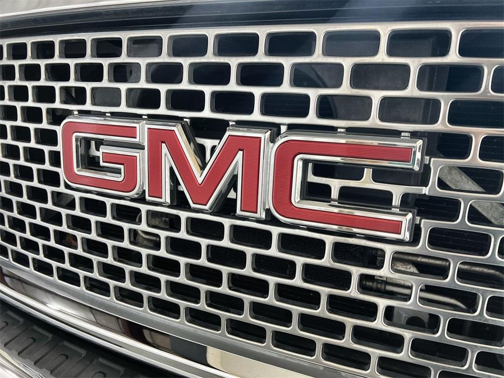 Used 2017 GMC Sierra 2500HD SLT for sale $43,888 at Gravity Autos Marietta in Marietta GA 30060 10