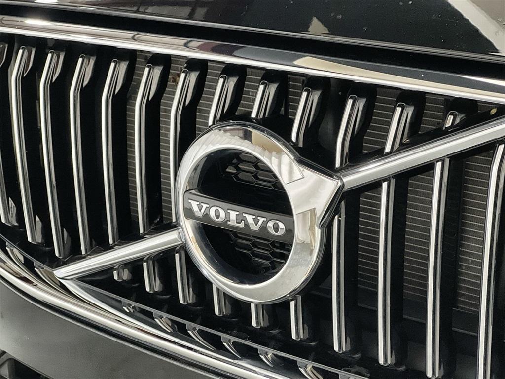 Used 2019 Volvo XC60 T5 Inscription for sale $36,888 at Gravity Autos Marietta in Marietta GA 30060 10