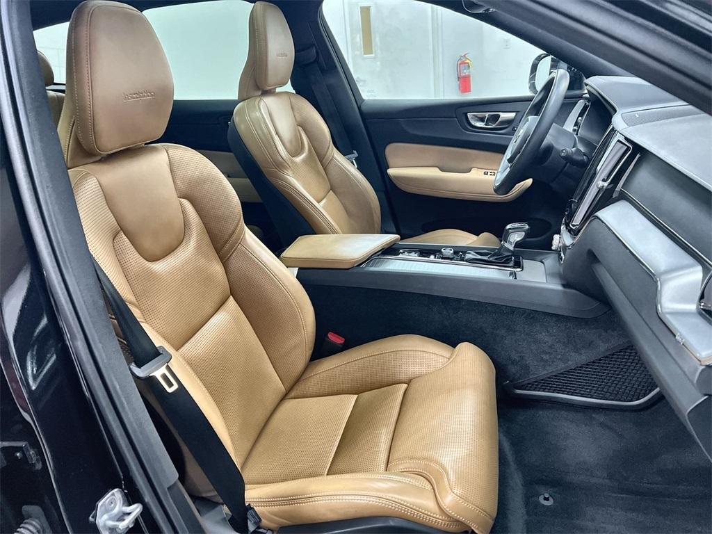 Used 2019 Volvo XC60 T5 Inscription for sale $36,888 at Gravity Autos Marietta in Marietta GA 30060 16