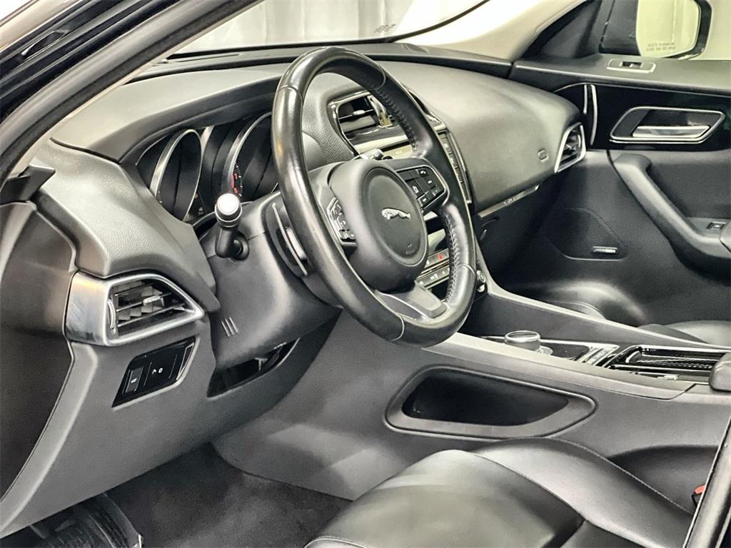 Used 2018 Jaguar F-PACE 30t Premium for sale Sold at Gravity Autos Marietta in Marietta GA 30060 24