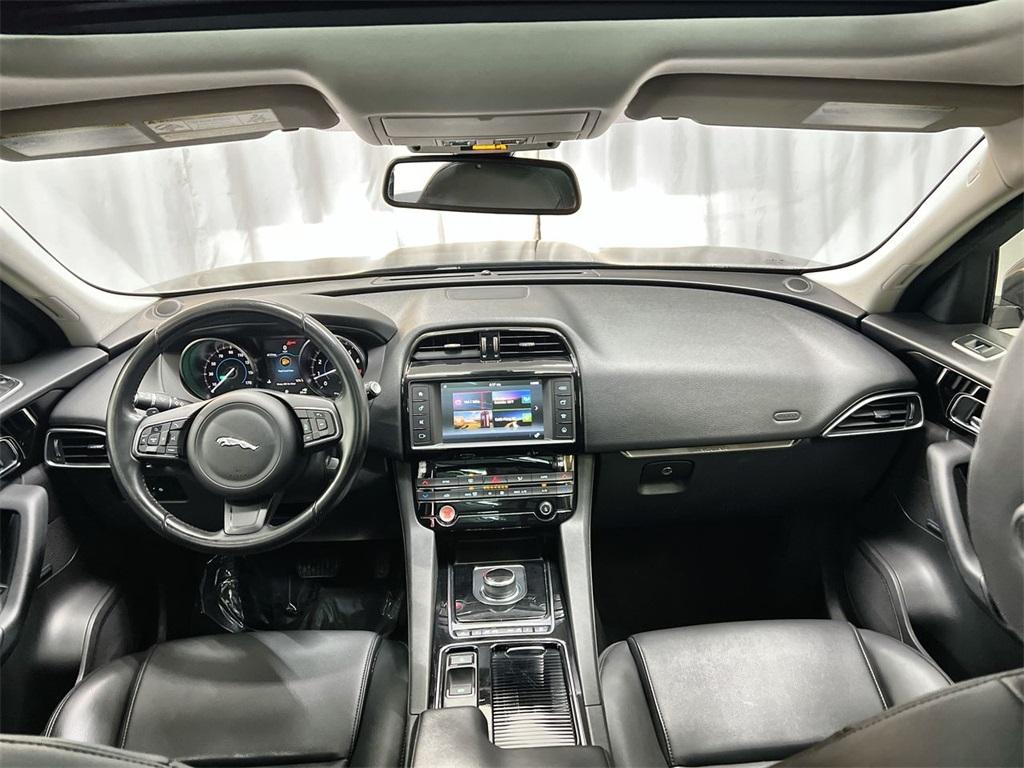 Used 2018 Jaguar F-PACE 30t Premium for sale Sold at Gravity Autos Marietta in Marietta GA 30060 38