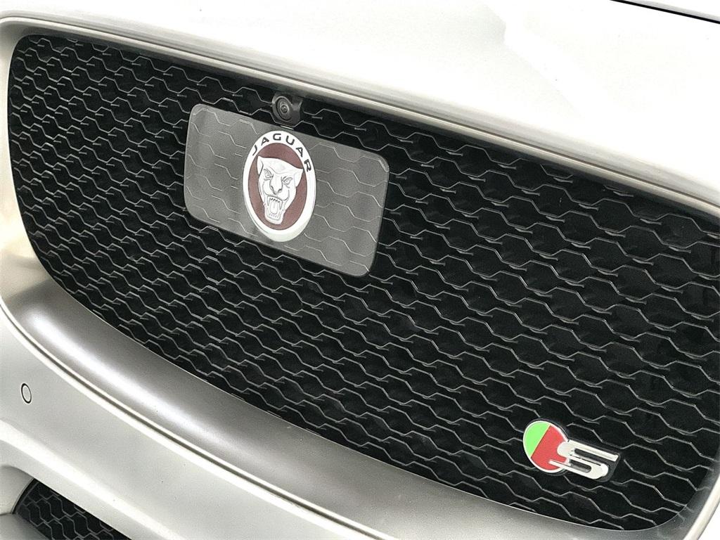 Used 2019 Jaguar F-PACE S for sale Sold at Gravity Autos Marietta in Marietta GA 30060 10