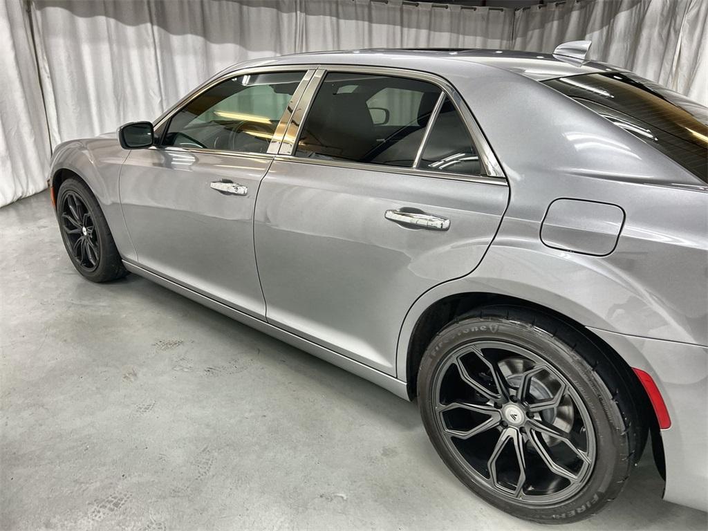 Used 2018 Chrysler 300C C for sale $31,499 at Gravity Autos Marietta in Marietta GA 30060 6