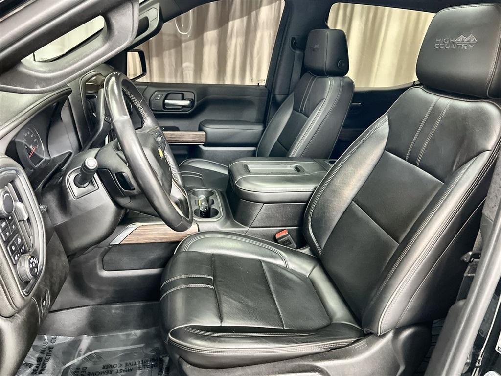 Used 2019 Chevrolet Silverado 1500 High Country for sale $46,888 at Gravity Autos Marietta in Marietta GA 30060 15