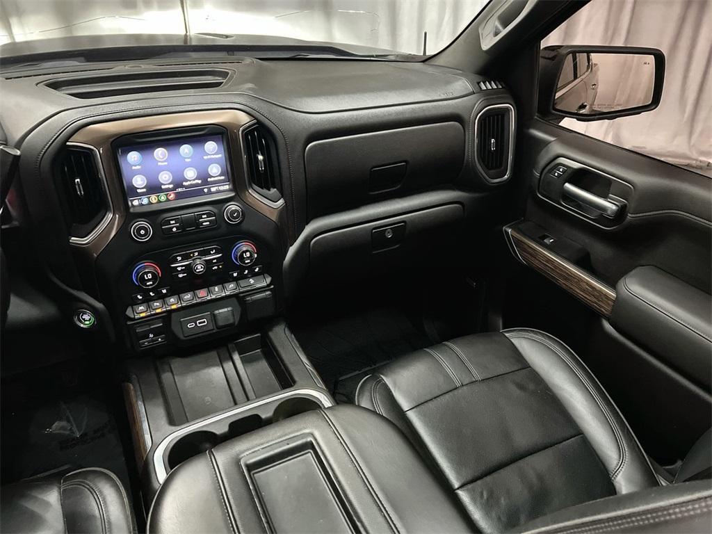 Used 2019 Chevrolet Silverado 1500 High Country for sale $46,888 at Gravity Autos Marietta in Marietta GA 30060 37