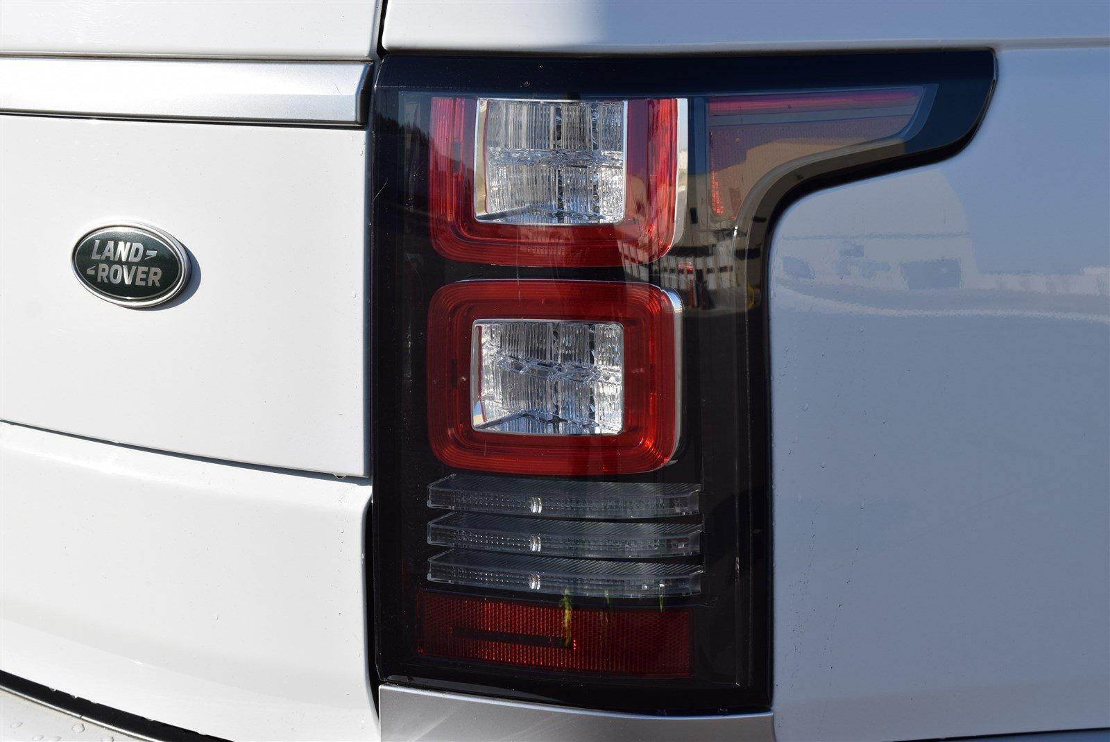 Used 2014 Land Rover Range Rover HSE for sale Sold at Gravity Autos Marietta in Marietta GA 30060 17