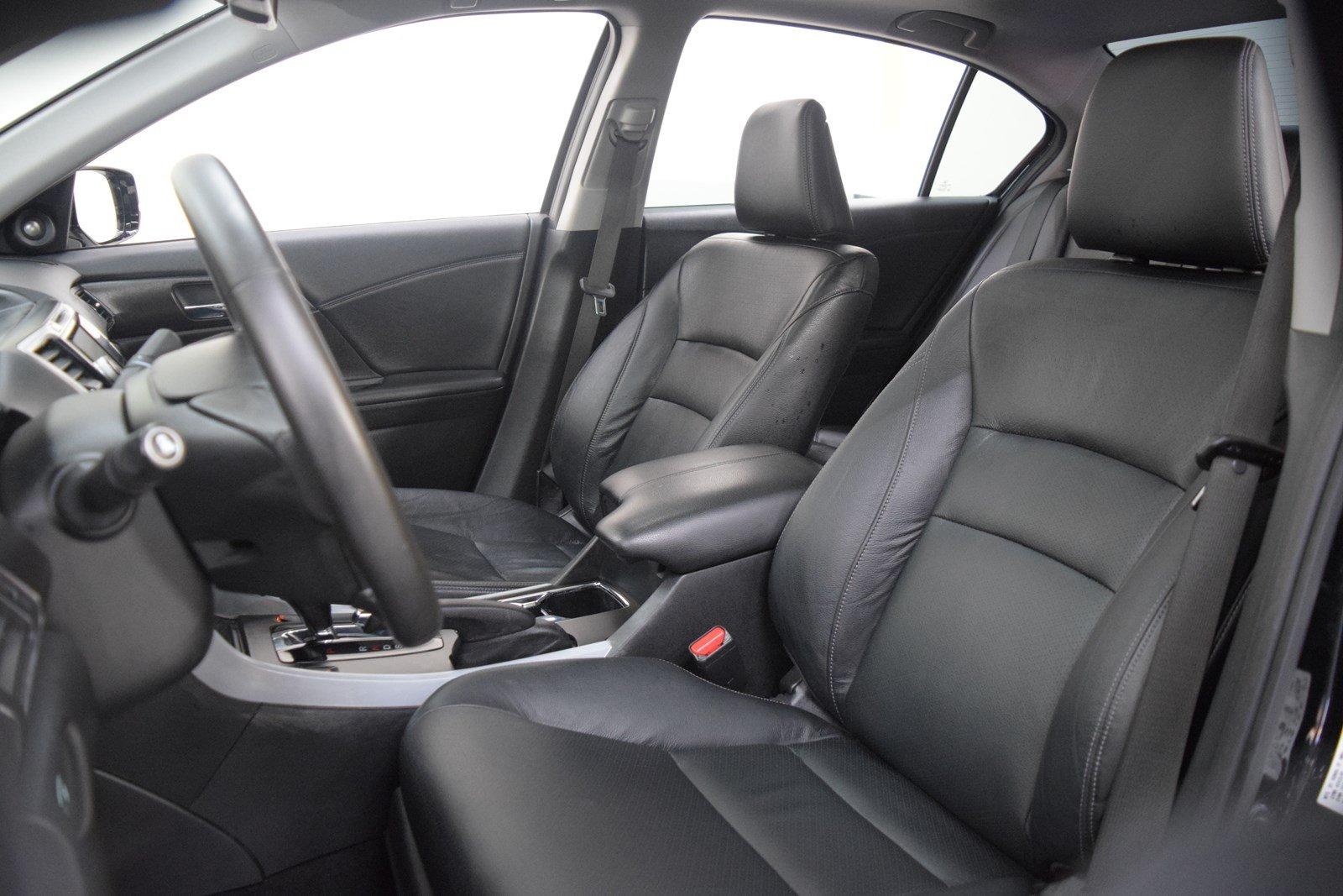 Used 2015 Honda Accord Sedan EX-L for sale Sold at Gravity Autos Marietta in Marietta GA 30060 33