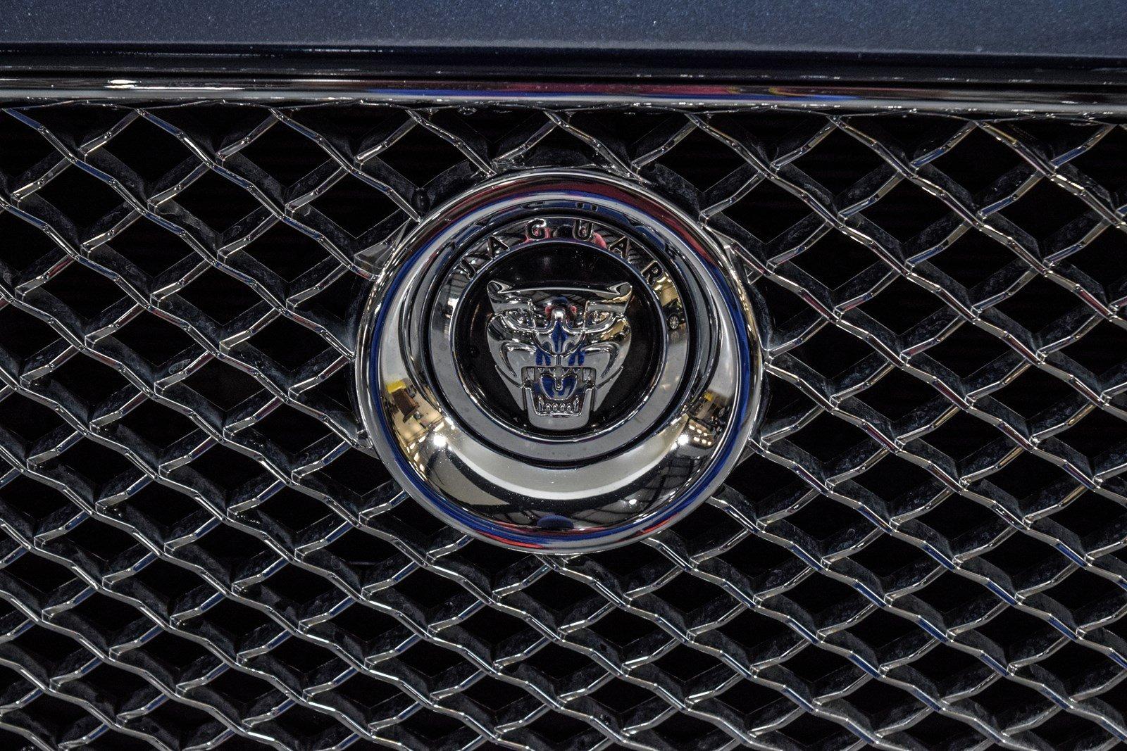 Used 2011 Jaguar XJ for sale Sold at Gravity Autos Marietta in Marietta GA 30060 15