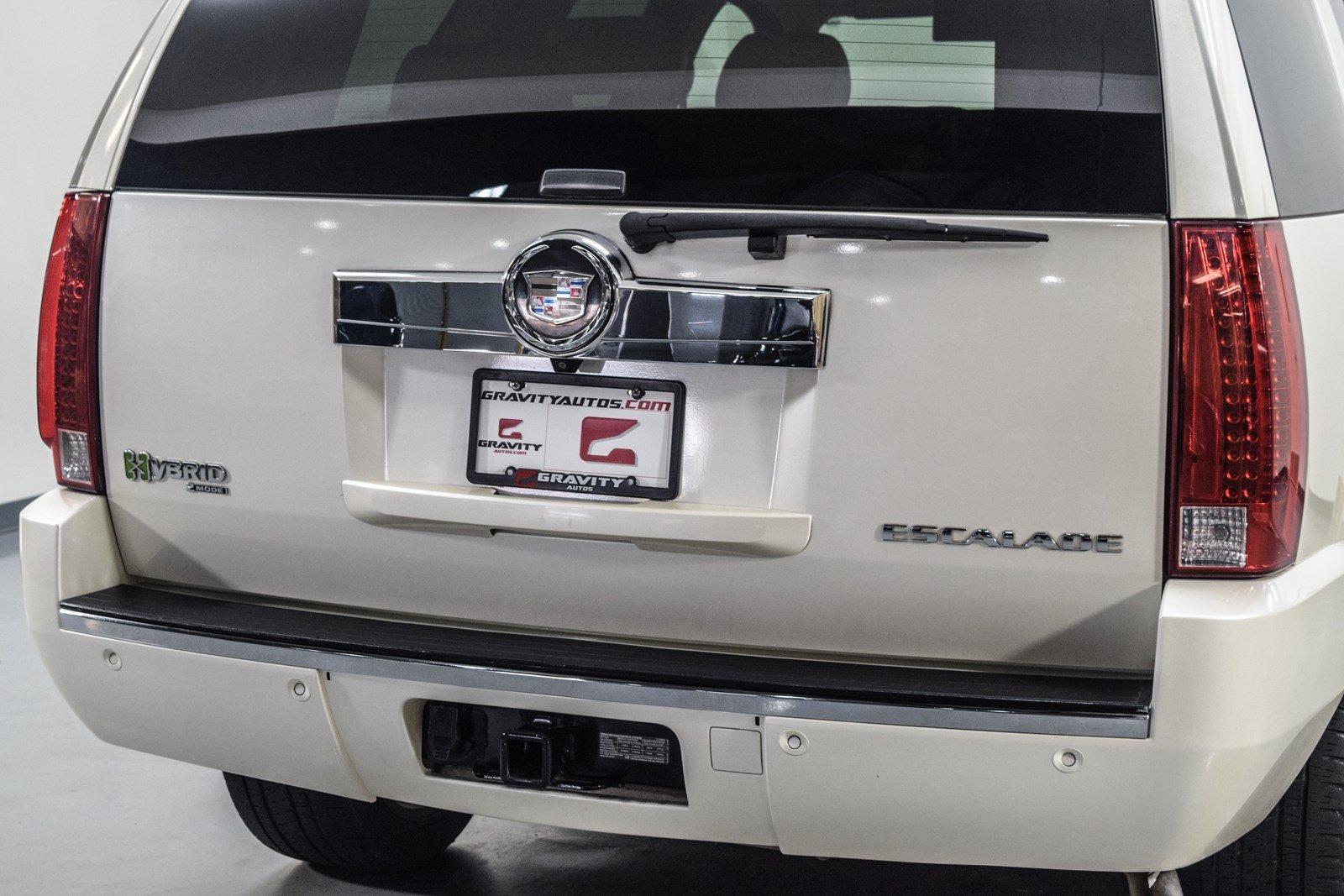 Used 2009 Cadillac Escalade Hybrid for sale Sold at Gravity Autos Marietta in Marietta GA 30060 17