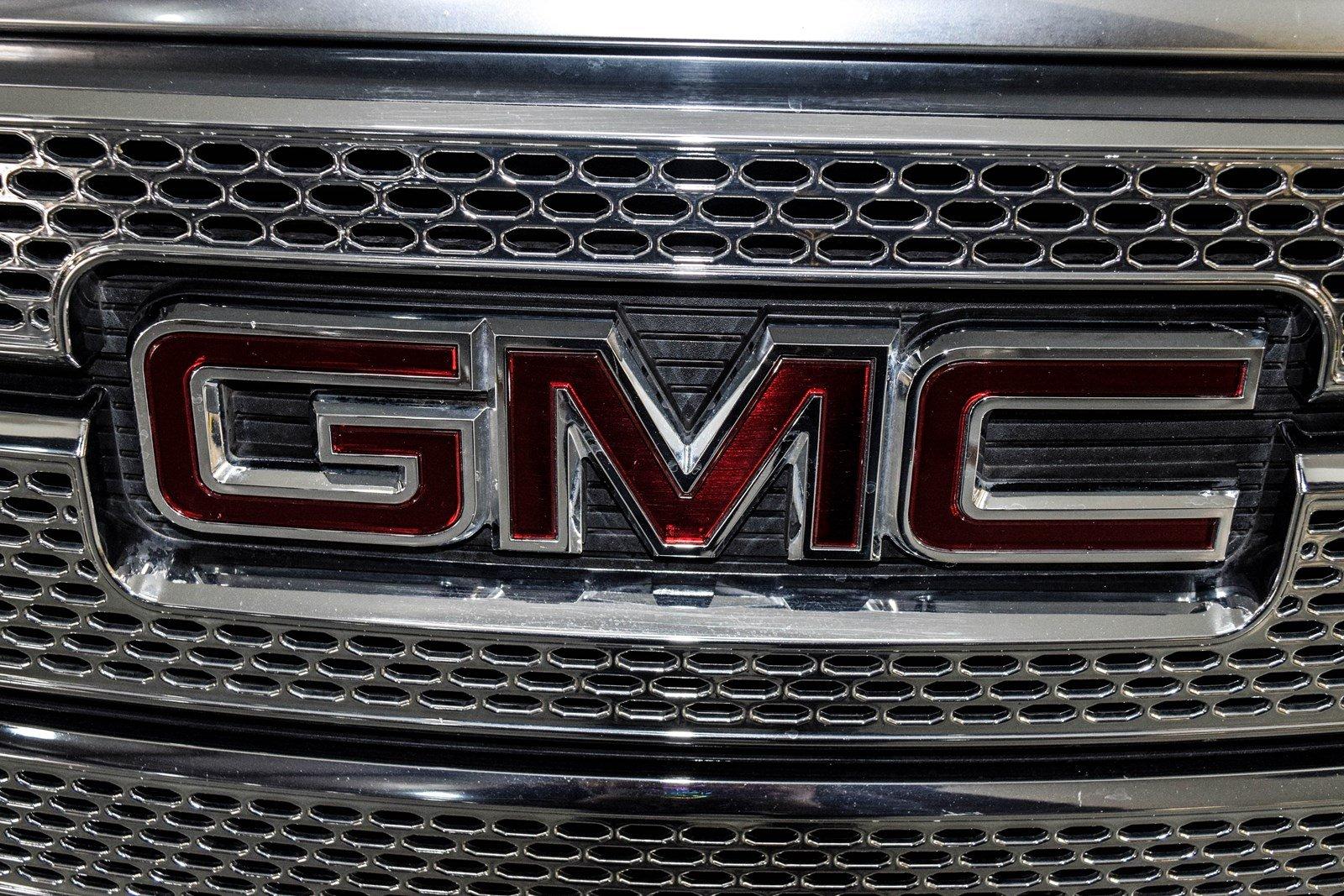 Used 2013 GMC Acadia Denali for sale Sold at Gravity Autos Marietta in Marietta GA 30060 9