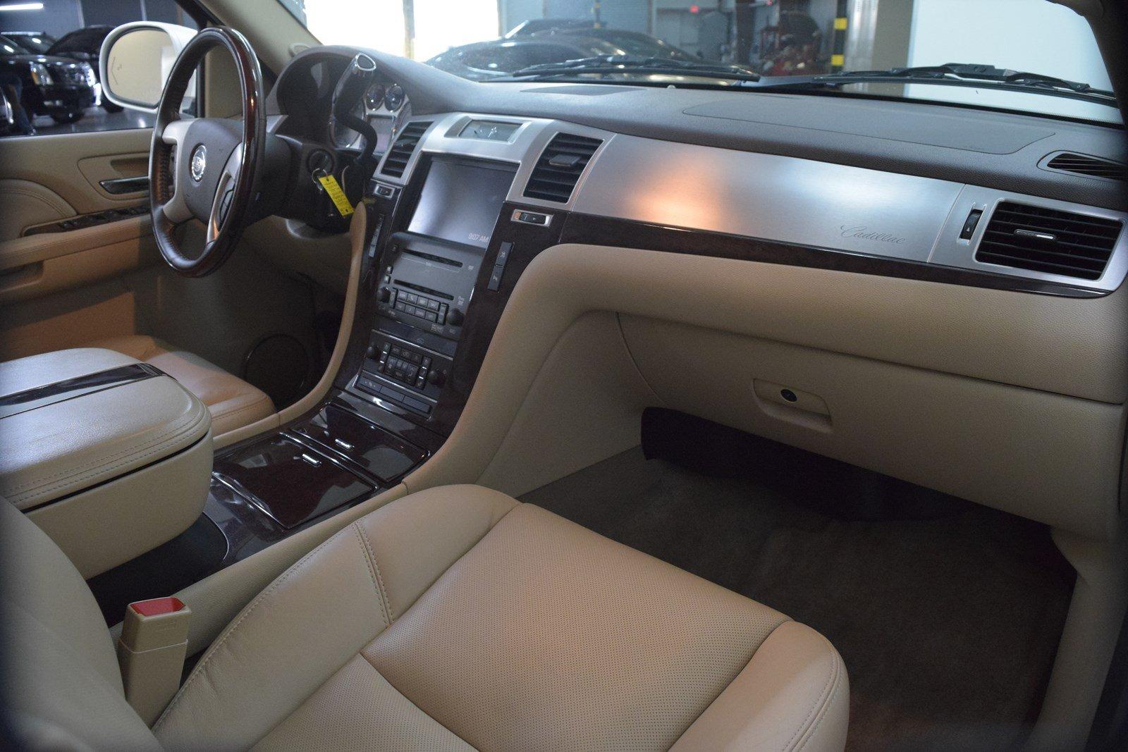 Used 2009 Cadillac Escalade ESV for sale Sold at Gravity Autos Marietta in Marietta GA 30060 37