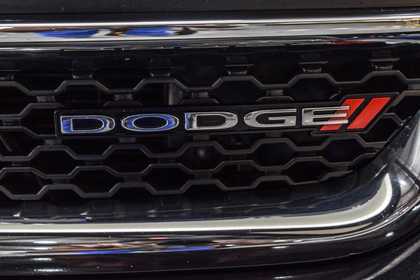 Used 2013 Dodge Durango Crew for sale Sold at Gravity Autos Marietta in Marietta GA 30060 9