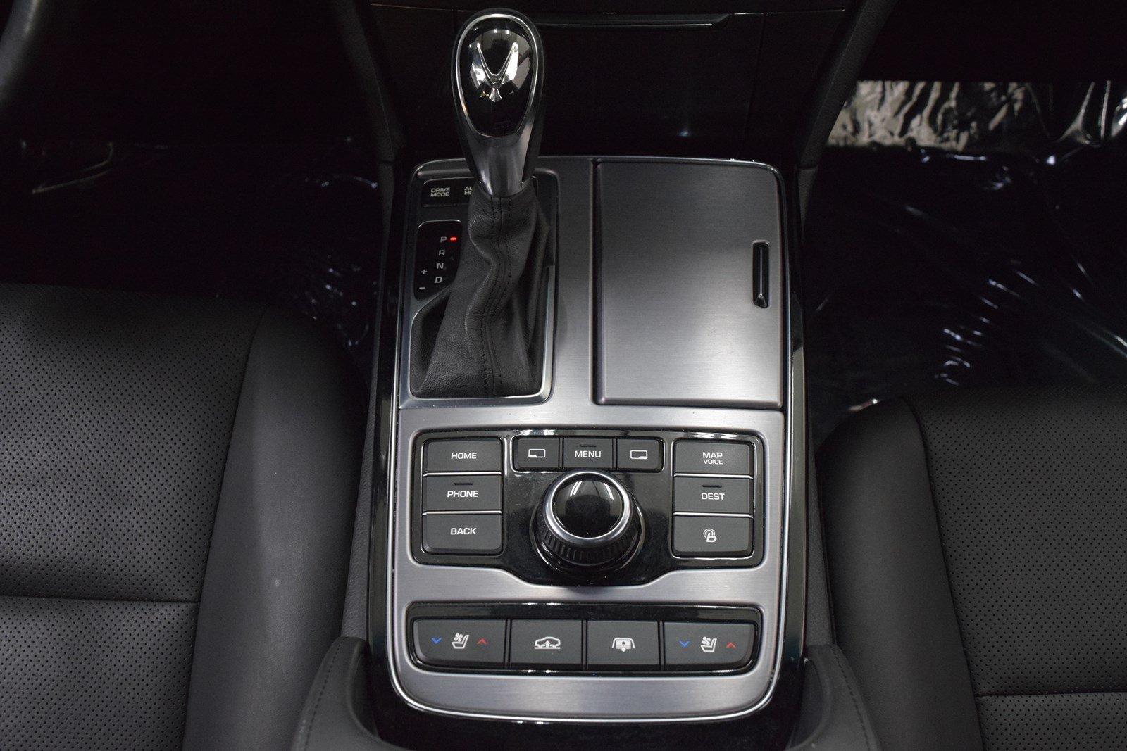 Used 2014 Hyundai Equus Signature for sale Sold at Gravity Autos Marietta in Marietta GA 30060 56