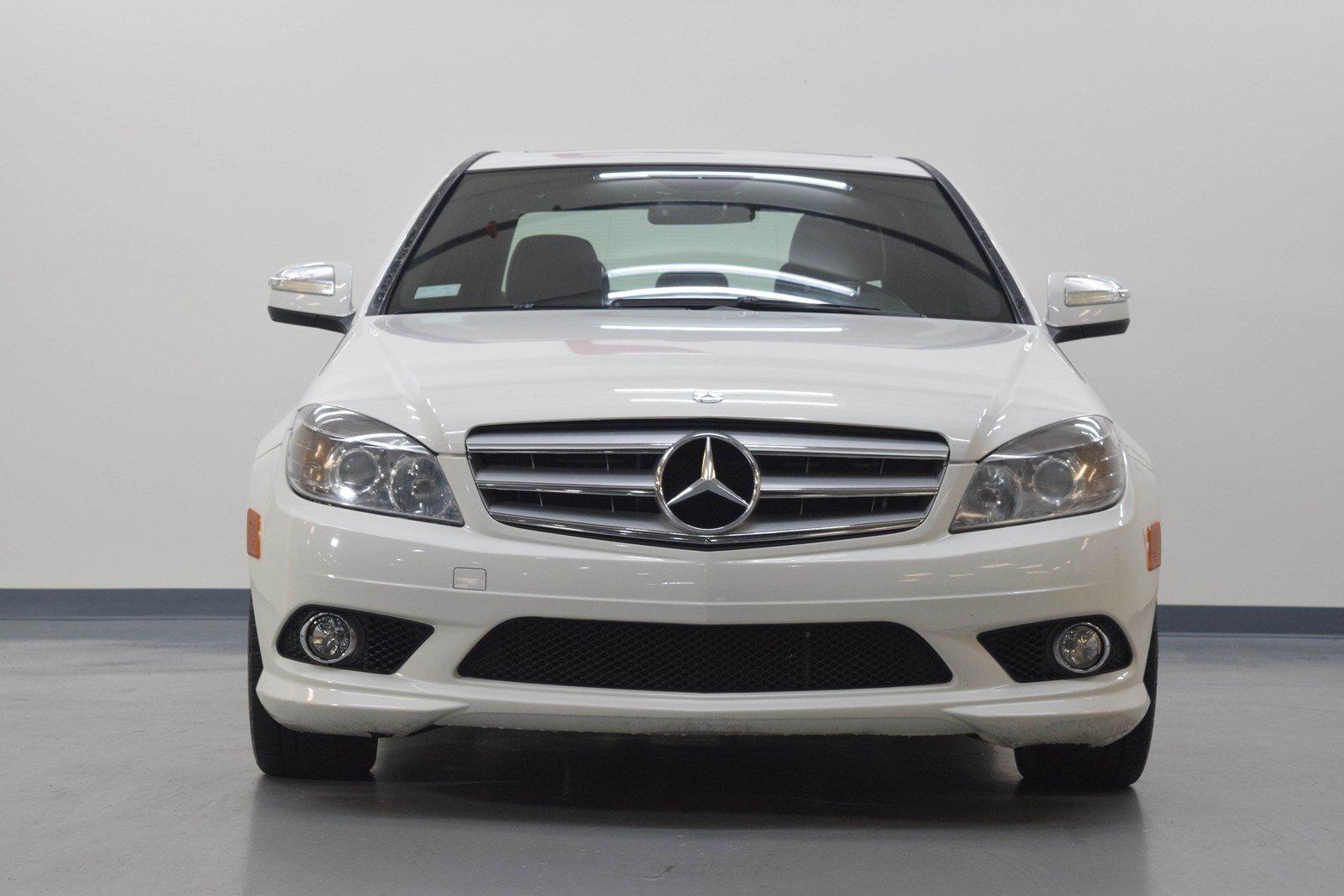 Used 2009 Mercedes-Benz C-Class 3.0L Luxury for sale Sold at Gravity Autos Marietta in Marietta GA 30060 6