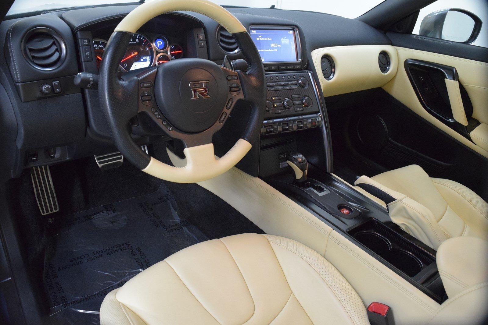 Used 2015 Nissan GT-R Premium for sale Sold at Gravity Autos Marietta in Marietta GA 30060 47