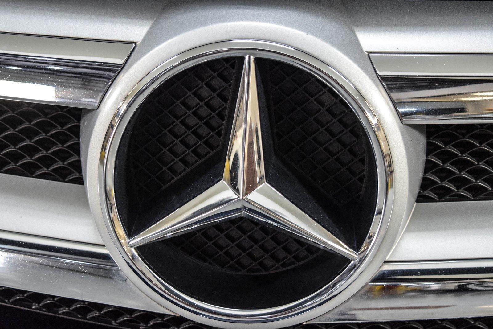 Used 2013 Mercedes-Benz GL-Class GL550 for sale Sold at Gravity Autos Marietta in Marietta GA 30060 10