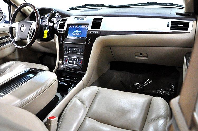 Used 2011 Cadillac Escalade Luxury for sale Sold at Gravity Autos Marietta in Marietta GA 30060 12