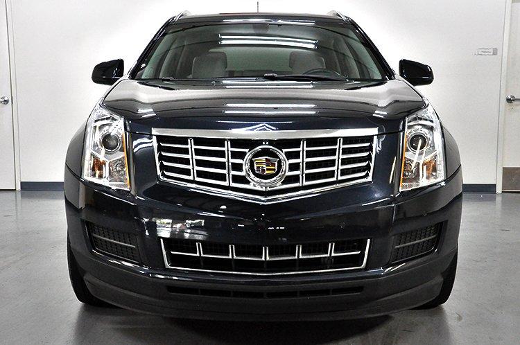Used 2014 Cadillac SRX Luxury Collection for sale Sold at Gravity Autos Marietta in Marietta GA 30060 3